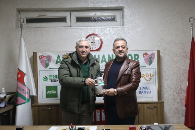 Başkan aday adayı Işık: "Masa başında değil, sahadayız"