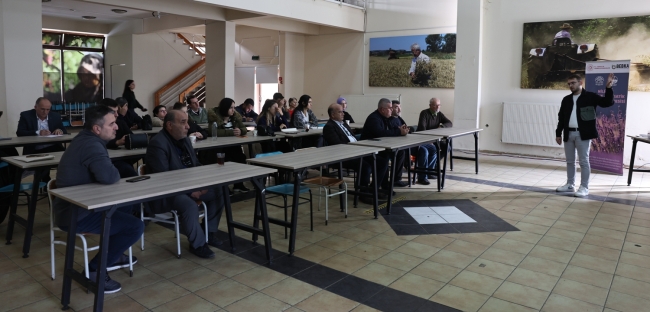 Bursa'da tıbbi ve aromatik bitkilerin önemi ele alındı