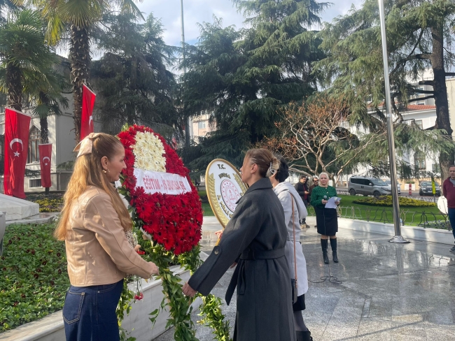 Eğitim İş Bursa Şubesi Öğretmenler Günü için toplandı