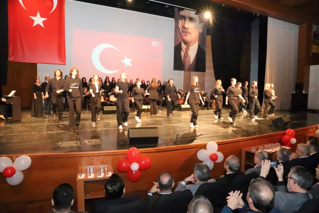 24 Kasım Öğretmenler Günü Bursa'da törenle kutlandı