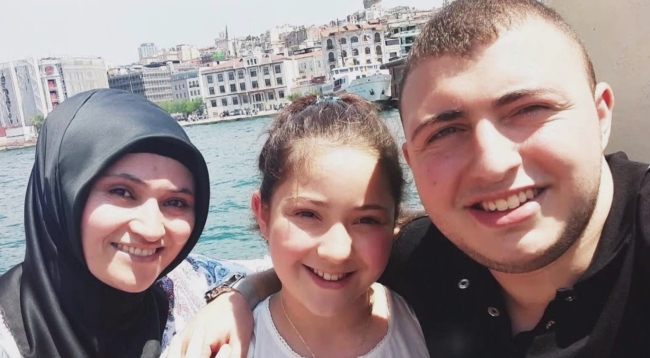 Korkunç cinayete kurban giden anne ve 2 çocuğu toprağa verildi