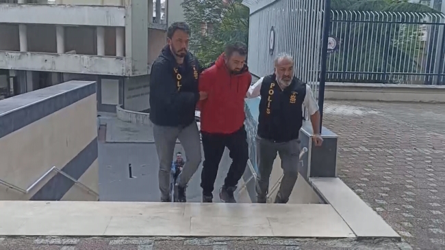 Korkunç cinayete kurban giden anne ve 2 çocuğu toprağa verildi
