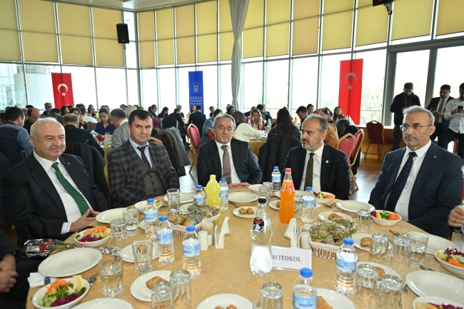Alinur Aktaş: Yarınlarımız daha aydınlık