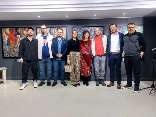 Ankara'da 'Mitolojik İzler' resim sergisi açıldı