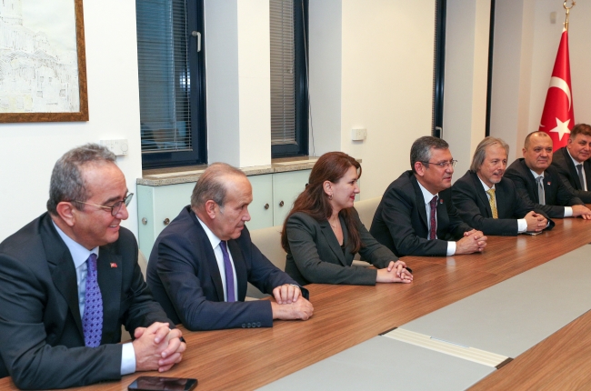 CHP Genel Başkanı Özel'in Bosna-Hersek temasları