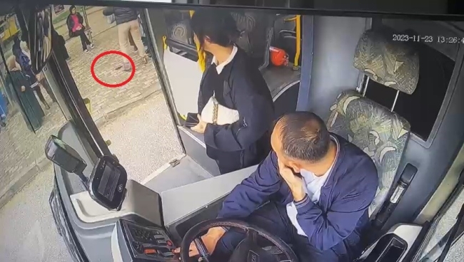 Bursa'da polis, takip ettiği yankesicileri suçüstü yakaladı!