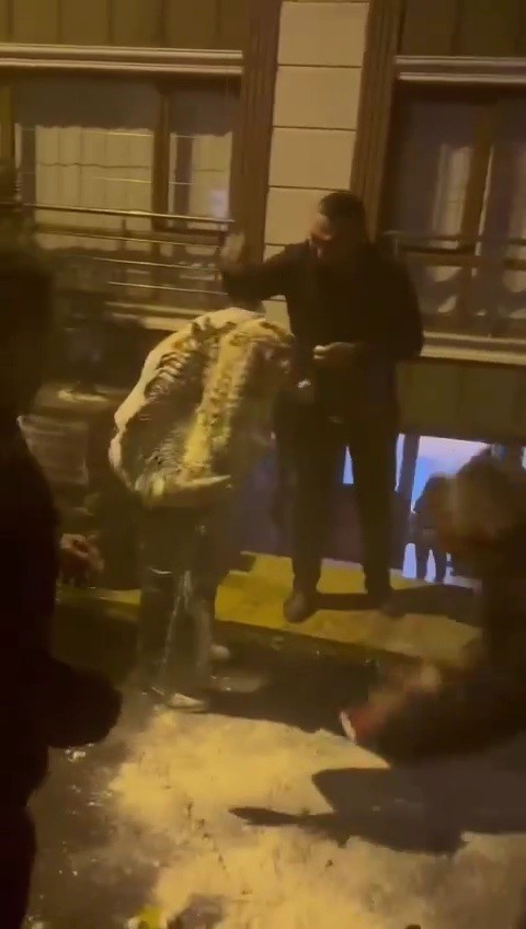 Düğün sonunda damadın başına gelmeyen kalmadı