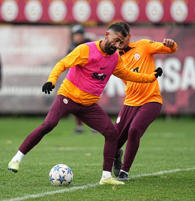 Galatasaray, Manchester United maçı hazırlıklarına başladı