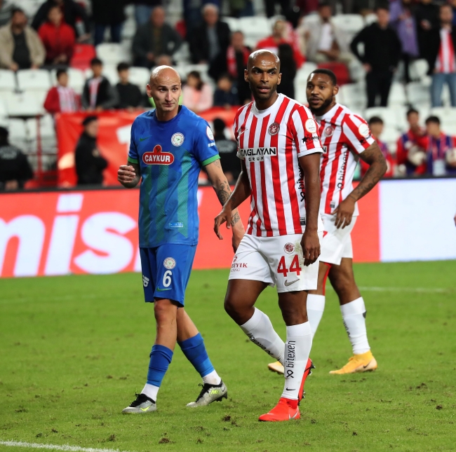 Naldo acı kayıplarının ardından sahalara döndü