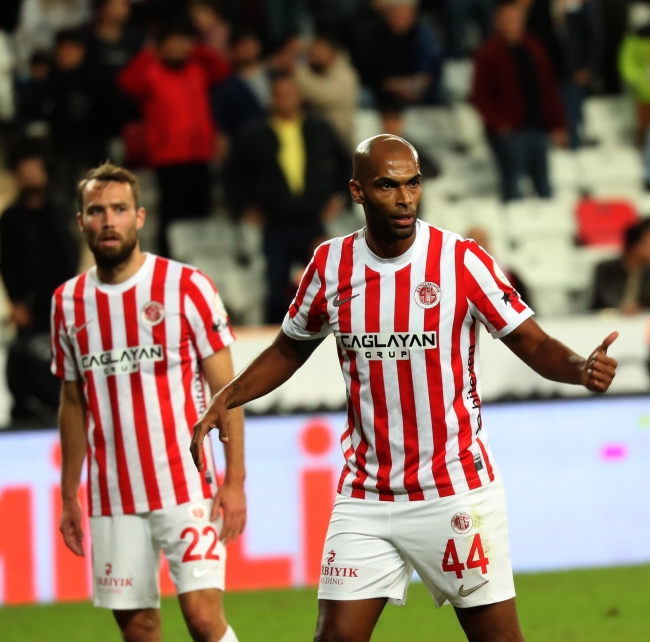 Naldo acı kayıplarının ardından sahalara döndü