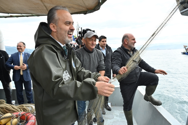 Bursalı balıkçılara büyükşehir desteği