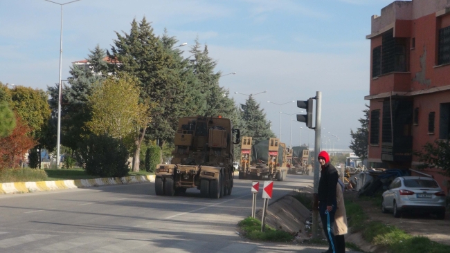Zırhlı araçlar sınırı geçti!
