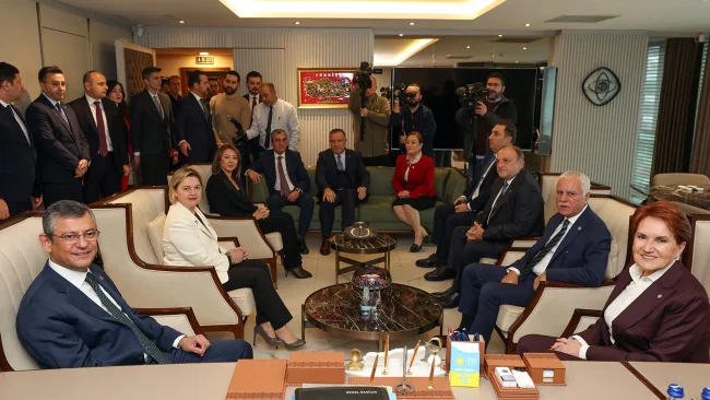 Özgür Özel ve Meral Akşener görüştü
