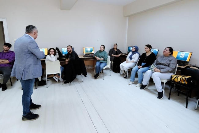 Bursa'da turizm sektöründe istihdama katkı sağlamak amacıyla eğitimler başladı