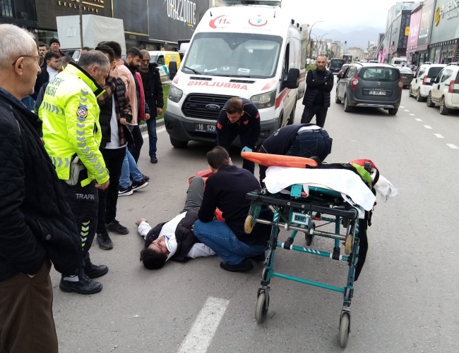 Bursa'da motosikletli 2 kardeş ölümden döndü!