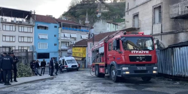 Bursa'da 153 yıllık tarihi mekandaki yangında facia