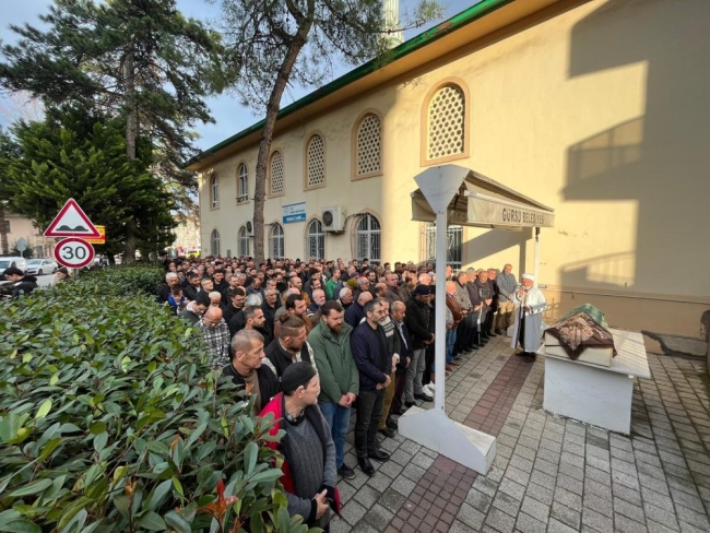Bursa'da 21 yaşındaki Esra'ya acı veda