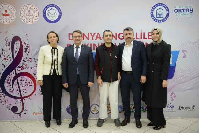 Bursa'da ‘Özel’ Solistler gönüllerde taht kurdu