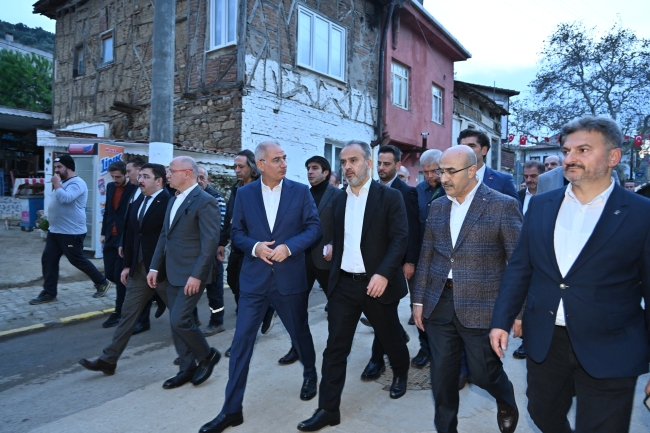 Bursa'da sel bölgelerinde yaralar sarılıyor