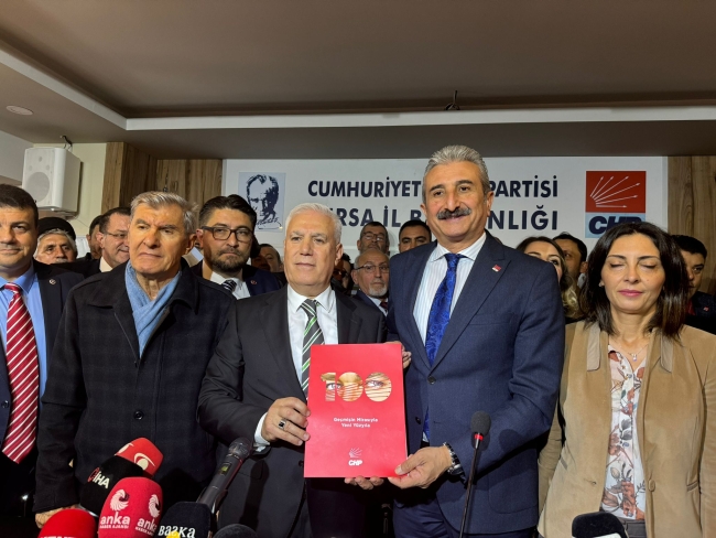 Mustafa Bozbey Büyükşehire adaylığını açıkladı!