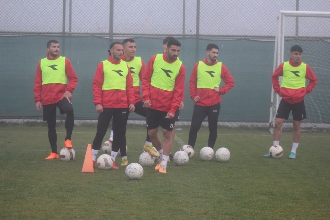 Afyonspor hazırlıklara başladı