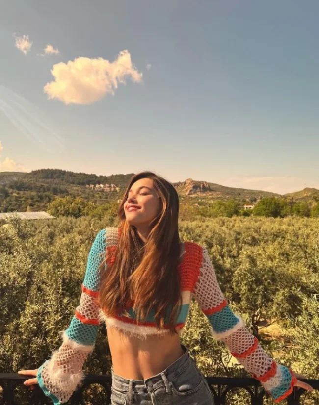 Afra Saraçoğlu'ndan özel hayatına dair açıklama!