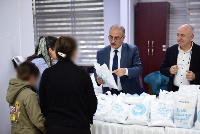 Kestel Belediyesi'nden 'Eller de, yürekler de üşümesin' Projesi