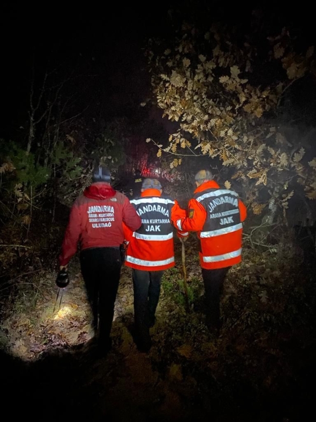 Ormanda kaybolan adam 2 gün sonra bulundu