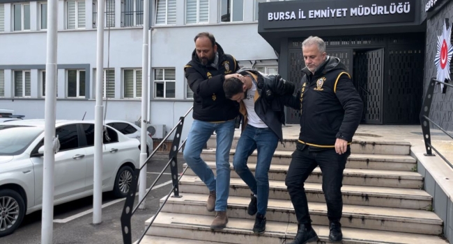 Bursa'da kar maskeli soyguncu yakayı ele verdi
