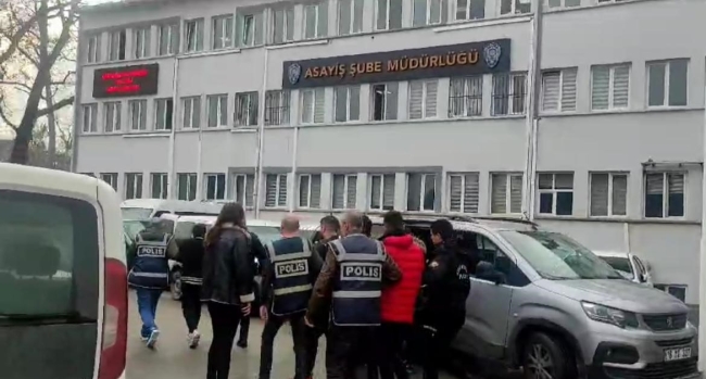 Bursa'da kadınlara zorla fuhuş yaptıran çete çökertildi