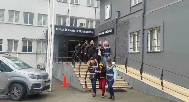 Bursa'da kadınlara zorla fuhuş yaptıran çete çökertildi