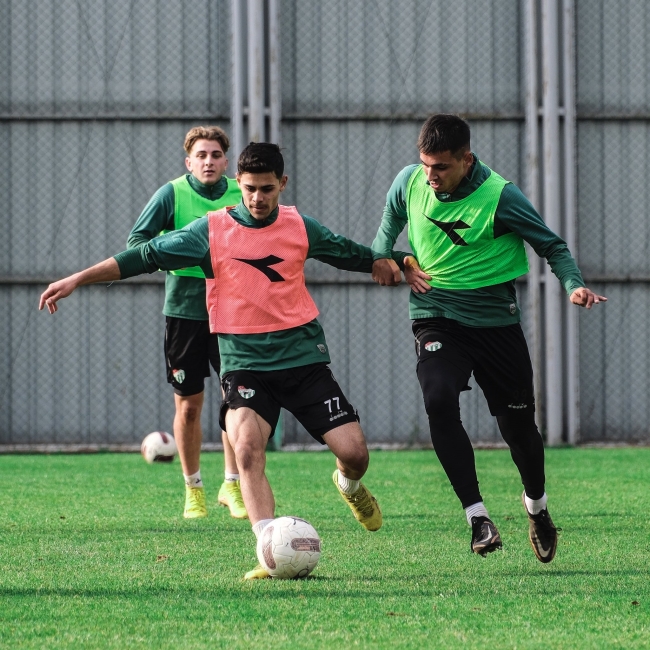Bursaspor, Diyarbekirspor maçı için çalışmalara start verdi