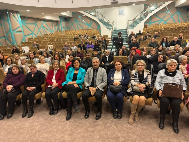 CHP Bursa kadın adaylarını tanıttı