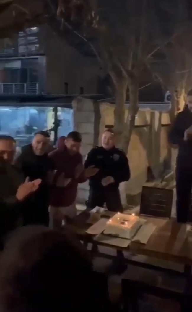 Bursa'da emekliğe gün sayan polise duygusal sürpriz