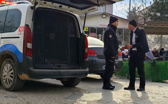 Bursa'da kapısını açınca şoke oldu! Oğlu ondan habersiz...