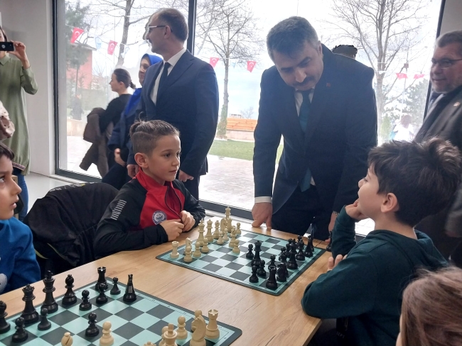 Yıldırım Belediyesi Çok Amaçlı Spor Kompleksi hizmete açıldı