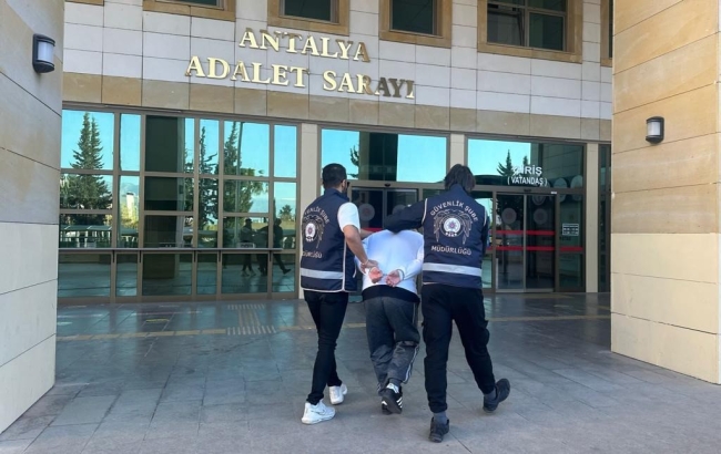 Atatürk'ü ve şehitleri hedef alan paylaşımlar yapmıştı!
