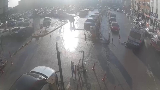 Ambulansın çarptığı yaşlı kadının acı sonu!