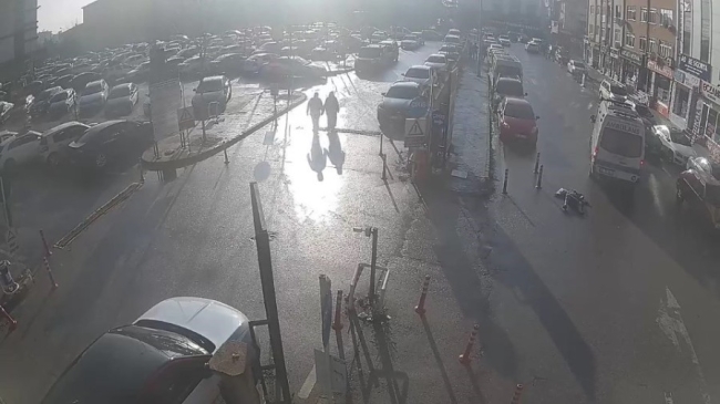 Ambulansın çarptığı yaşlı kadının acı sonu!