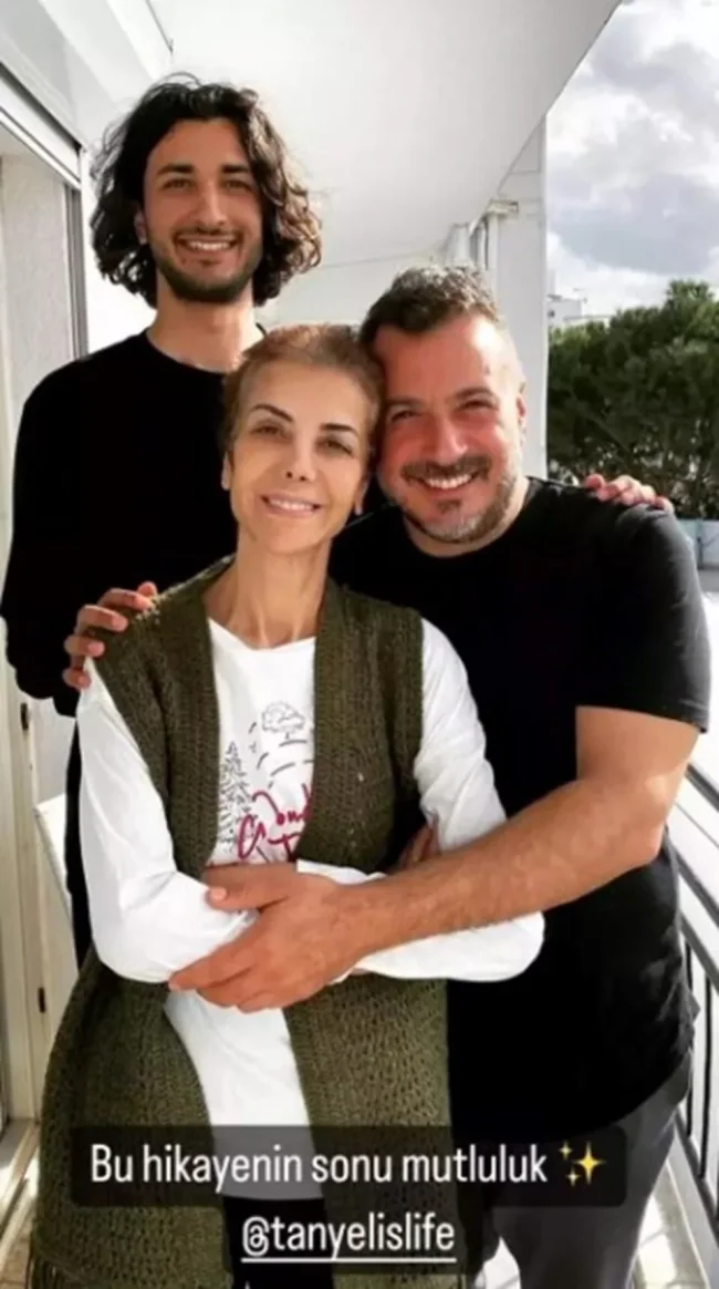 Ameliyat olan Tanyeli çocuklarıyla poz verdi