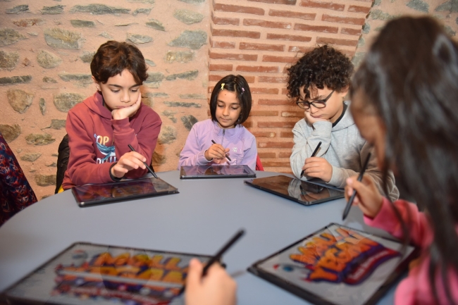 Çocuk Üniversitesi’nde ders zili çaldı!