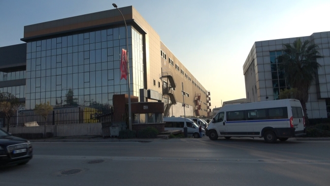 Bursa'da feci ölüm! Yük asansörü ile duvar arasında sıkışan işçi öldü