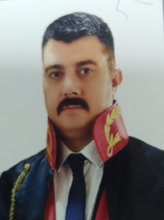 Sahte savcının oyununu esnaf bozdu