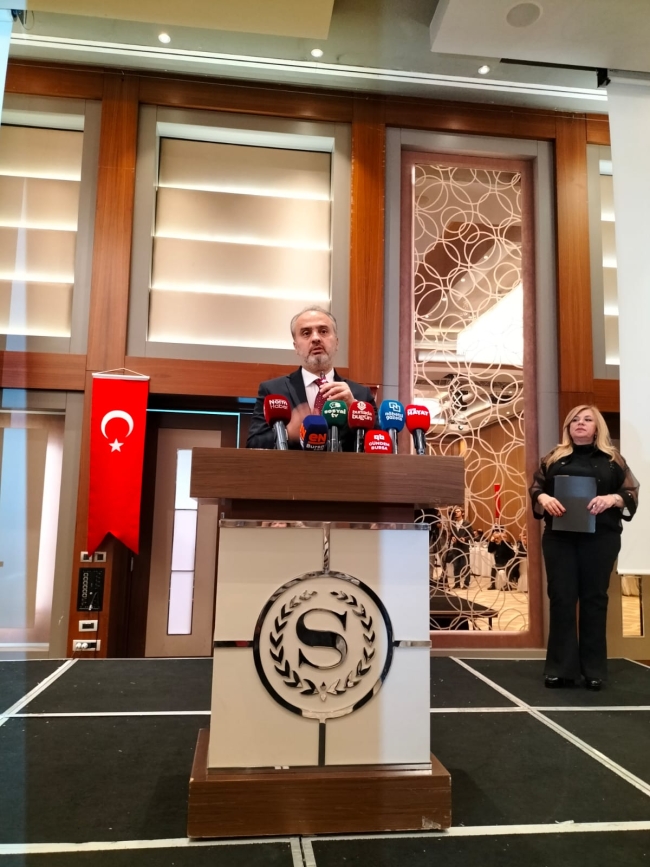 Dr.Özkul, sağlığa adanmış ömrünü kitaplaştırdı!