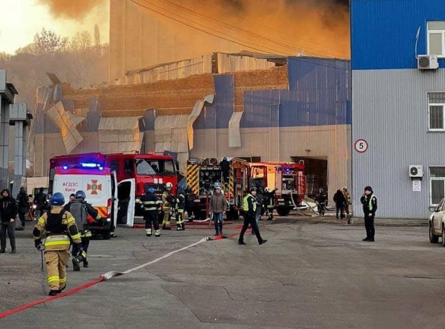 Rusya, Ukrayna’ya füze yağdırdı