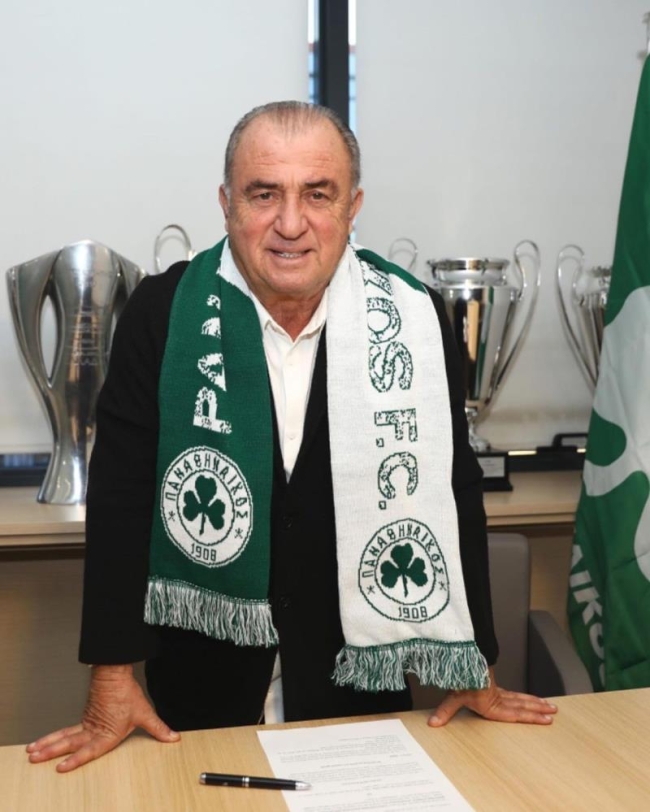 Fatih Terim, Panathinaikos'a resmi imzayı attı