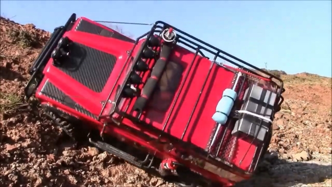 Takla atan off-road araçları yürekleri ağza getirdi