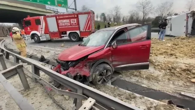 Basın Ekspres yolunda kaza!