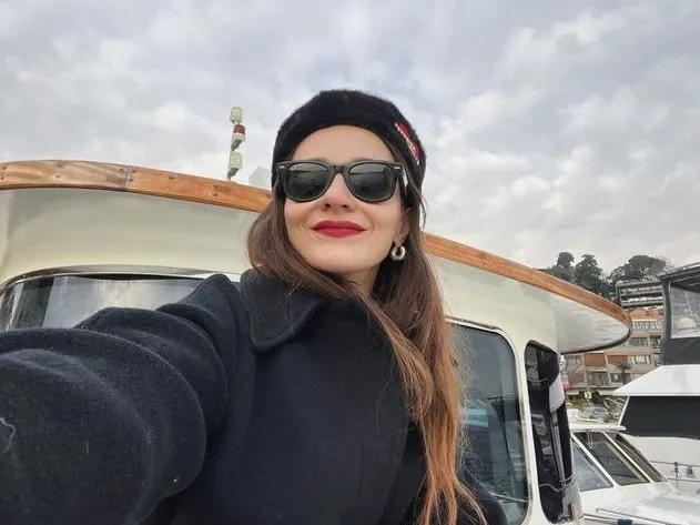 Ünlü isimlerden yeni yıl mesajları