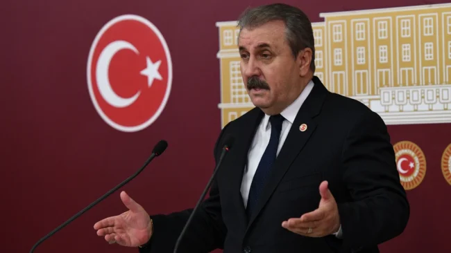 Siyasilerden yeni yıl mesajı!